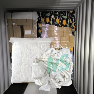 Chiffons en coton blanc super doux, triés par fibres, pour le nettoyage industriel, la préparation des surfaces marines et l'essuyage professionnel - Product Image 1