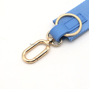 Dragonne courte en sangle jacquard tissée en nylon, style <span class=keywords><strong>Lulu</strong></span>, avec porte-clés mousqueton à quincaillerie dorée - Product Image 5