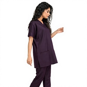 Conjunto de Pantalones y Blusa Médica de Mezclilla Negra para Mujer EVER GLOW, Uniformes de Hospital Tejidos, Detección de Agujas, Fusión sin Costuras, Uso Médico - Product Image 1