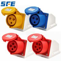 Prise et Fiche Industrielles SFE Deuxième Génération IP44 IP67 16A 32A 63A 125A 220-415V 6H 2P+E 3/4/5 Broches