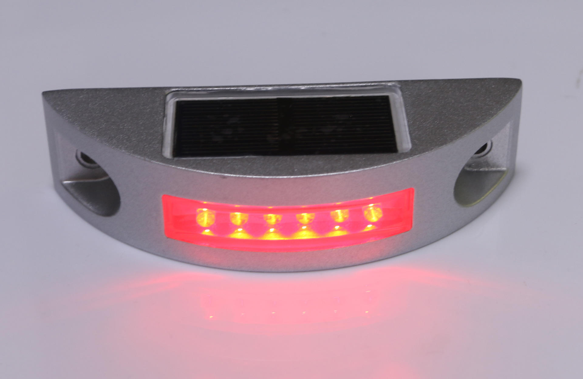 Lumière rouge allumée en continu