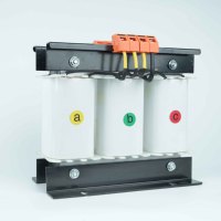 Transformateur d'isolement triphasé à triple enroulement, bobine en cuivre, 50Hz, entrée 380V, sortie 220V, équipement de laboratoire électronique