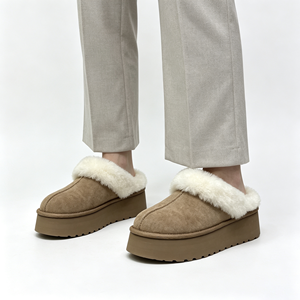 Mules d'intérieur pour femmes OEM, mode hiver, en daim de vache, doublure en peau de mouton, thermiques, antidérapantes, légères, respirantes, plateforme, résistantes à l'usure - Product Image 4