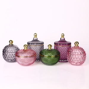 Großhandel Luxuriöses Leeres Kerzenglas mit Geometrischem Schliff, Individuellem Logo, Eigenmarke, für Natürliche Duftkerzen, mit Goldverziertem Deckel, zur Kerzenherstellung - Product Image 2