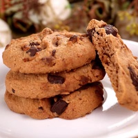Groothandel Exotische Chocolade Chip Koekjes 85g Ronde Halfzachte Kaas Fruitige Zoete Doos Biscuit Snack voor Tijdverdrijf