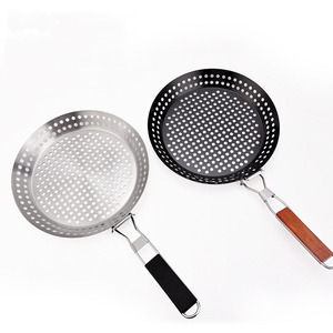 Poêle à griller ronde en bois creux pour barbecue extérieur, idéale pour les légumes et la viande, portable - Product Image 1