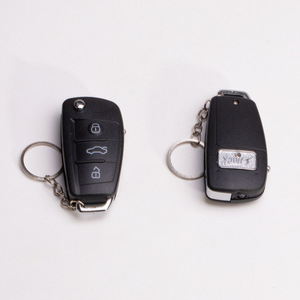Gadget Scherzoso a Forma di Chiave Auto con Scossa Elettrica, Giocattolo Divertente per Feste, Scherzo Intrigante, Regalo di Pesce d'Aprile per Halloween - Product Image 5