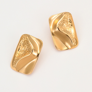 Boucles d'oreilles en acier inoxydable plaqué or 18 carats carré en métal à la mode - Product Image 2