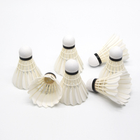 Volant de badminton personnalisable en plumes d'oie de troisième qualité, identique au Victor Master n°3, avec 2 couches de liège naturel, référence BT-N°40
