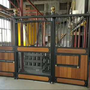 新型便携式马Stable，配有农场必备的齿轮部件 - Product Image 5