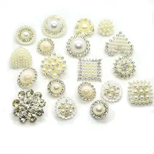 Wholesale High Quality Crystal Pearl Buttons Luxury Garment Accessories High-end Snaps