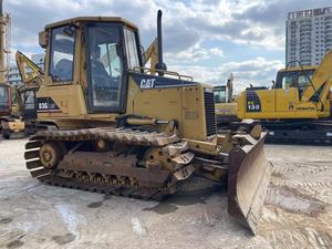 Bulldozer Usado CAT D3G de 12 Toneladas para Modelado de Terrenos y Paisajismo, con Rendimiento Duradero y Dominación en Múltiples Terrenos - Product Image 4
