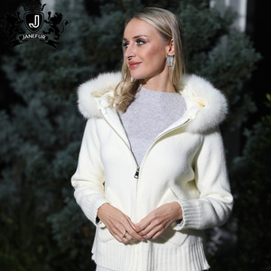 Janefur 2026 En Yeni Kadın Kısa Model Fermuarlı Kürklü Yaka Kapüşonlu Krem Beyaz Örme Hırka Bayan Kaşmir Hırka Ceket - Product Image 5