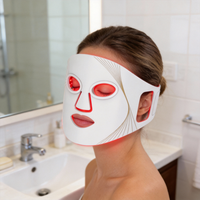 OEM/ODM Masque facial LED à lumière rouge en silicone 7 couleurs 8 modes Appareil de luminothérapie infrarouge LED