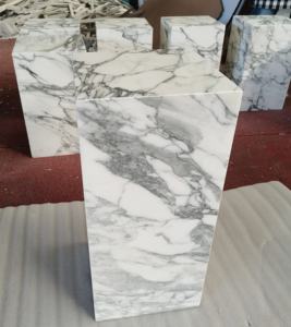 Table <span class=keywords><strong>d</strong></span>'appoint en marbre blanc Arabescato, meuble en pierre naturelle pour salon, <span class=keywords><strong>d</strong></span>écoration intérieure, socle en marbre - Product Image 2