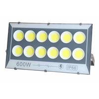 Projecteur LED Super Lumineux 50W IP66 Étanche Lumière du Jour Aluminium Carré 220V Haute Luminosité pour Route Extérieure et Murale