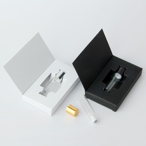 Chai Thủy Tinh Trong Suốt Đóng Gói Mỹ Phẩm Chai Lăn Tinh Dầu Nước Hoa Thủy Tinh 5 Ml 5 Ml Kèm Hộp Giấy Đóng Gói - Product Image 5