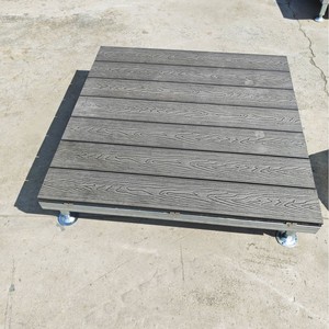 Plancher préfabriqué WPC 100x100 cm antidérapant, carré, imperméable, stable, robuste, résistant aux chocs pour <span class=keywords><strong>parc</strong></span> - Product Image 6