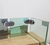 Support de verre en acier inoxydable 304 moulé avec précision en forme de D, pince de rampe d'escalier finition satinée, main courante réglable pour balcon extérieur