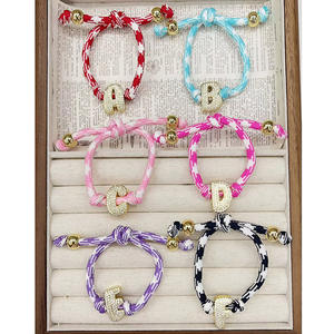 Nuovi Braccialetti Regolabili con Cordino Multicolore, Lettera Iniziale a Cuore Bombato con Zirconi Cubici Placcati Oro 18k - Product Image 4