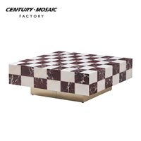 Table basse en marbre carré rouge et blanc de luxe Centurymosaic, table à thé en pierre à damier avec base en métal pour hôtel, salon