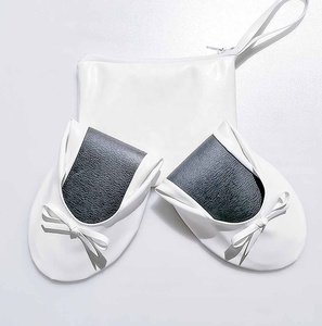 Nueva boda moda barato niñas plata Ballet zapatillas planas <span class=keywords><strong>para</strong></span> fiesta <span class=keywords><strong>baile</strong></span> mujeres plegable viaje Ballet zapatos planos bolsa - Product Image 1