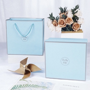 Caja de Regalo de Cumpleaños con Logotipo Personalizado, Regalos para el Día de la Madre con Tarjetas de Felicitación, Ideas de Regalos de Cumpleaños Únicos para Hombres y Mujeres - Product Image 5