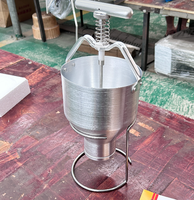 Machine manuelle à beignets avec fonction de remplissage et d'extrusion, pour boulangerie, légère, haute capacité (300 pièces/heure), à base de farine, facile à utiliser