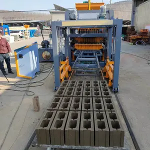 Herstellung einer automatischen Qt415 Beton-Hohlziegel maschine Guangzhou Machinery Engines Blue Petrol Block Moulding Machine