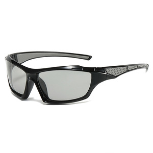 2024 nouvelle tendance cyclisme sport <span class=keywords><strong>lunettes</strong></span> de soleil pour hommes uv400 mode <span class=keywords><strong>lunettes</strong></span> de soleil polarisées femmes personnalisé propre logo nuances - Product Image 2