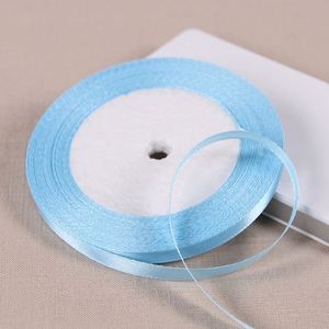Ruban en satin simple face durable personnalisé de 6 mm ou étiquette et carte cadeau décoratives 25 yards/rouleau - Product Image 3