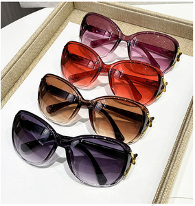 Fox Head <b>Sunglasses</b> Wholesale Bulk Colorful <b>Gradient</b> PC Frame Custom OEM Women Retro UV400 - Product Image 1