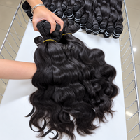 Rambut Kamboja Alami Bergelombang, Bundel Rambut Manusia Mentah, Vendor Rambut Gelombang Alami, Ekstensi Rambut Grosir