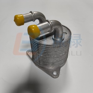 Radiador Enfriador de Aceite de Motor Automotriz 31437022 para Reparación y Reemplazo de Automóviles - Product Image 1