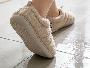 Pantuflas Unisex para Mujer y Hombre, Antideslizantes, Afelpadas, Cálidas, Ajustables, con Cordón - Product Image 3