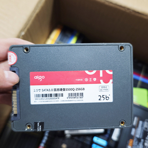 ขายส่ง ฮาร์ดดิสก์มือสองคุณภาพดี ความเร็วสูง ขนาด 2.5 นิ้ว Sata 6Gb/s โซลิดสเตทไดรฟ์ สำหรับแล็ปท็อปและเดสก์ท็อป ความจุ 256GB - Product Image 1