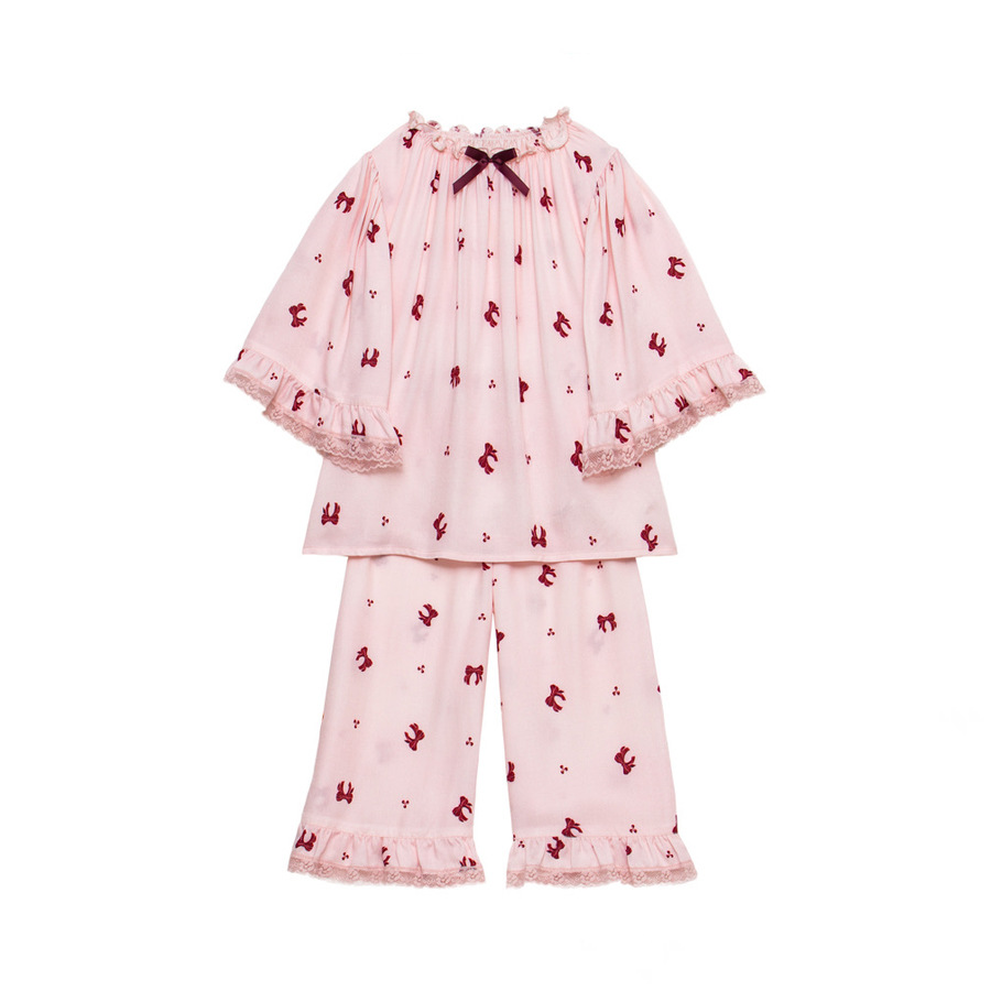 Pink home clothes suit