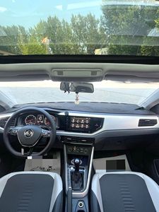 Volkswagen <span class=keywords><strong>Polo</strong></span> Usado, Motor de Gasolina 1.5L, 5 Puertas, Hatchback, Eficiente en Consumo de Combustible, Auto de <span class=keywords><strong>Segunda</strong></span> <span class=keywords><strong>Mano</strong></span> para Exportación - Product Image 5