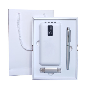 Batterie externe unique en PVC faite à la main et stylo Flash USB 16G avec boîte <span class=keywords><strong>cadeau</strong></span> promotionnelle <span class=keywords><strong>pour</strong></span> les pères et les hommes - Product Image 1