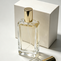 Flacon de parfum rectangulaire plat en verre transparent 25ml 50ml 100ml, flacon vaporisateur vide avec capuchon en aluminium doré, logo personnalisé