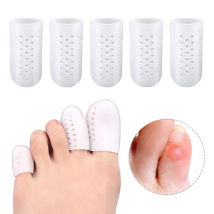 Protector de dedos de los pies, puntera de gel transpirable, fundas de silicona para dedos de los pies con agujeros, proporciona alivio de las uñas perdidas o encarnadas - Product Image 2