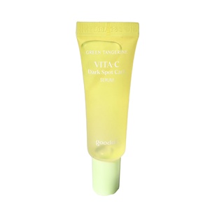 Suero facial de cúrcuma natural de lujo para encoger los poros Cuidado de la piel suave e hidratante OEM ODM - Product Image 1