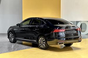 รถยนต์ GAC Trumpchi GA8 รุ่นปี 2020, รุ่น 390T สีดำภายนอก, สีดำภายใน ลงทะเบียนในเดือนมิถุนายน 2564 - Product Image 5