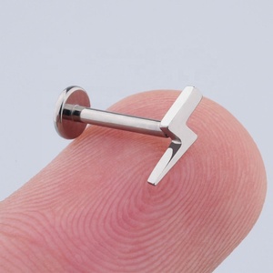 Piercing Labret in Titanio G23 di Grado Implantabile con Filettatura Interna, Barbell Lightning alla Moda per <span class=keywords><strong>Orecchio</strong></span>, Trago e Piercing Nuziale - Product Image 5
