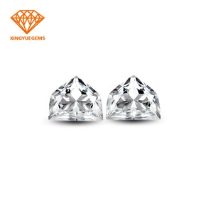 ซิงเยว่ ขายส่ง โมอิสซาไนต์คุณภาพดี ผลิตในห้องปฏิบัติการ รูปทรงครึ่งสี่เหลี่ยมคางหมู สี D  แบบเม็ดเดี่ยว  เปลี่ยนสี/เปล่งประกาย  ขนาด 3 มม.-10 มม. - Product Image 1