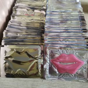 Venta al por mayor de máscaras de colágeno <span class=keywords><strong>para</strong></span> <span class=keywords><strong>labios</strong></span>, hoja vegana <span class=keywords><strong>para</strong></span> <span class=keywords><strong>labios</strong></span> secos, Etiqueta Privada, logotipo personalizado, productos <span class=keywords><strong>para</strong></span> el cuidado de los <span class=keywords><strong>labios</strong></span> veganos sin cristales antienvejecimiento - Product Image 2