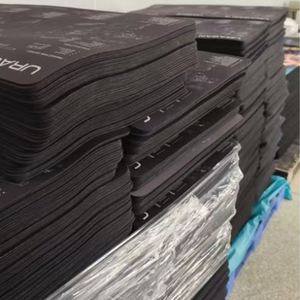แผ่นรองเมาส์ยางธรรมชาติทรงสี่เหลี่ยม Sanxing ขนาด 700x300 มม. แผ่นรองทำความสะอาดปืนแบบยุทธวิธี ฐานกันลื่น ลายการ์ตูนอนิเมะสำหรับเล่นเกม - Product Image 6