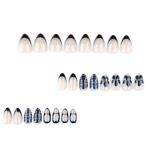 24 <span class=keywords><strong>Uñas</strong></span> Postizas Francesas Negras, <span class=keywords><strong>Diseño</strong></span> Floral Retro Simple, <span class=keywords><strong>Uñas</strong></span> Postizas Cortas con <span class=keywords><strong>Diseño</strong></span> de Almendra, Cobertura Completa, <span class=keywords><strong>Uñas</strong></span> Artificiales a Presión para Dedos - Product Image 4