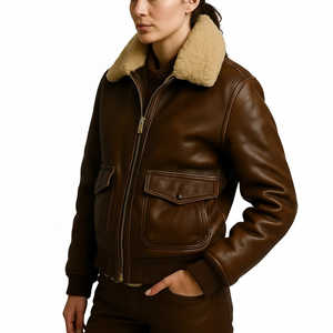 Blouson aviateur en cuir véritable pour femme LEATHER TEX, coupe ajustée, fabriqué à la main, anti-plis, col en fourrure amovible, finitions soignées - Product Image 2