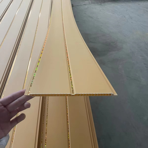 Tablilla decorativa de PVC para <span class=keywords><strong>techo</strong></span>, tablero con efecto de <span class=keywords><strong>madera</strong></span>, <span class=keywords><strong>techo</strong></span> liso de cielo de <span class=keywords><strong>madera</strong></span> de PVC para decoración del hogar - Product Image 4